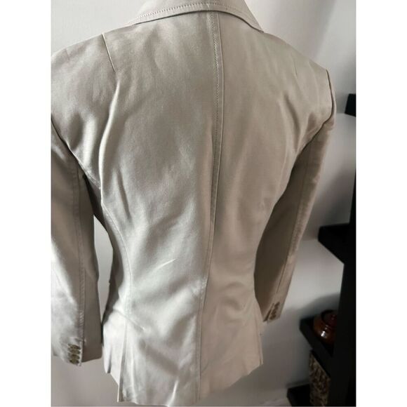 Banana republic tan blazer size 2 - Picture 2 of 5